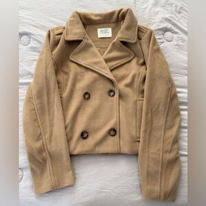 Women's Camel Peacoat Size Medium